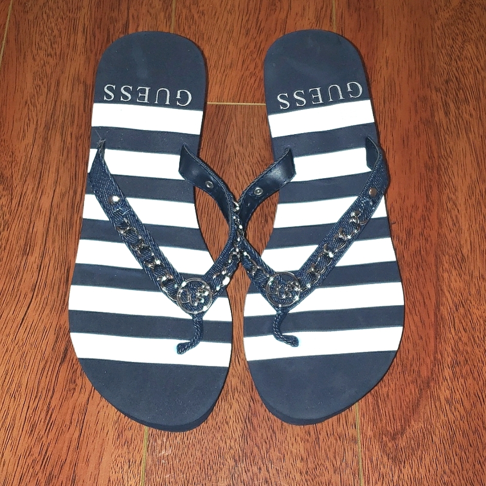 Guess Flip-flops